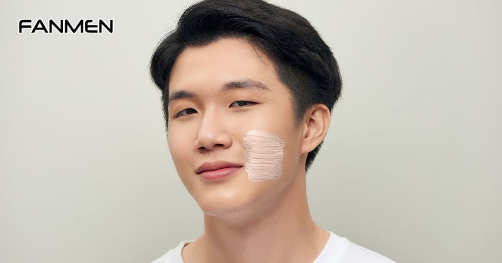 Bôi kem chống nắng