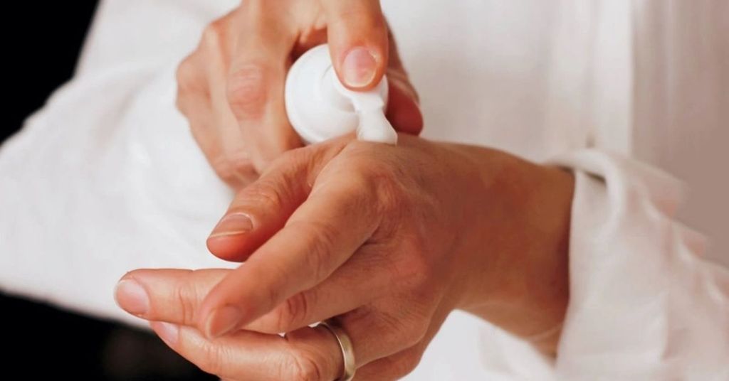 nam giới có nên dùng dung dịch vệ sinh