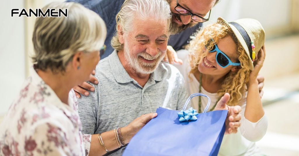 Tips chọn quà cho người lớn tuổi phù hợp nhất
