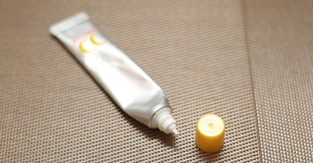 trị thâm mụn cho da hỗn hợp