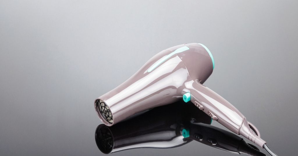 Cách để tóc hai mái nam