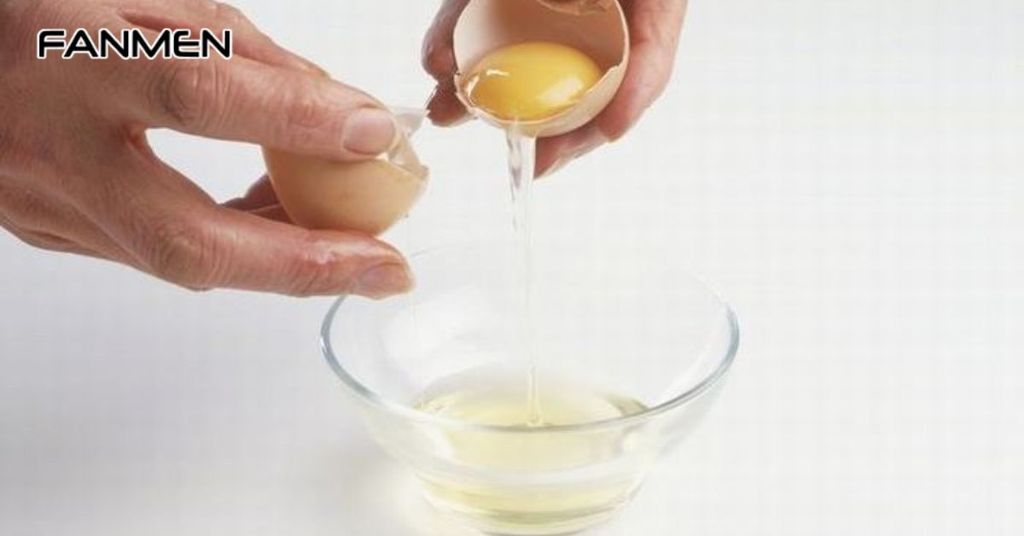 Sử dụng lòng trắng trứng gà để trị mụn cám nam