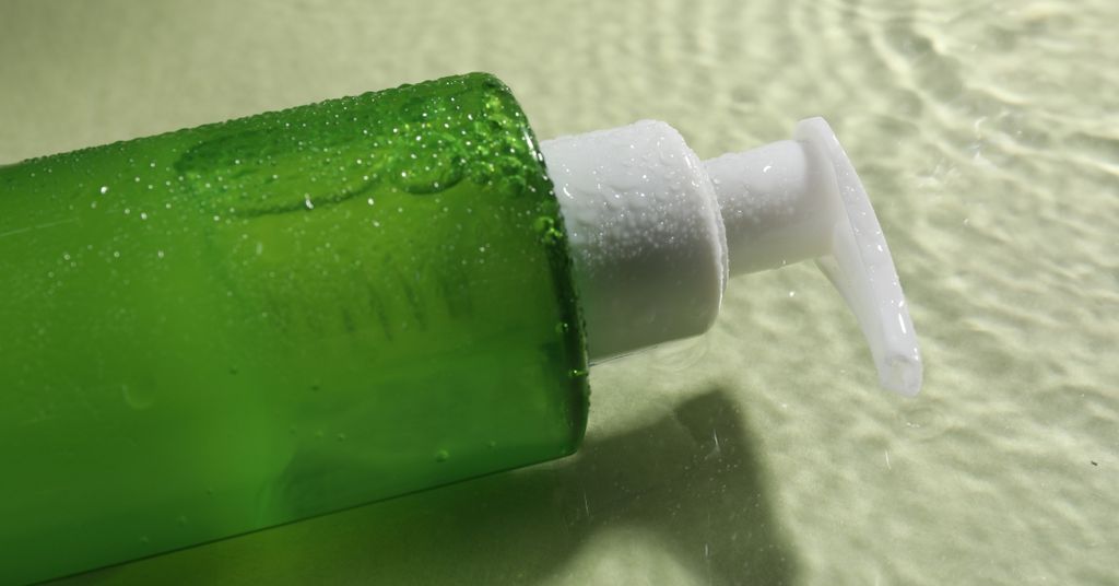 sữa rửa mặt trà xanh cho nam