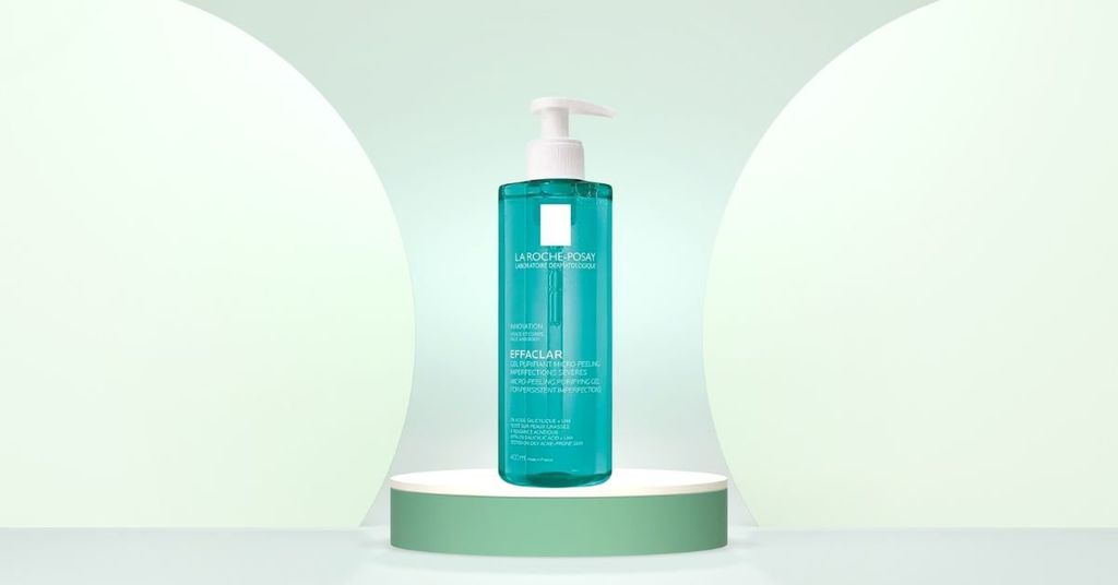 sữa tắm trị mụn lưng cho nam