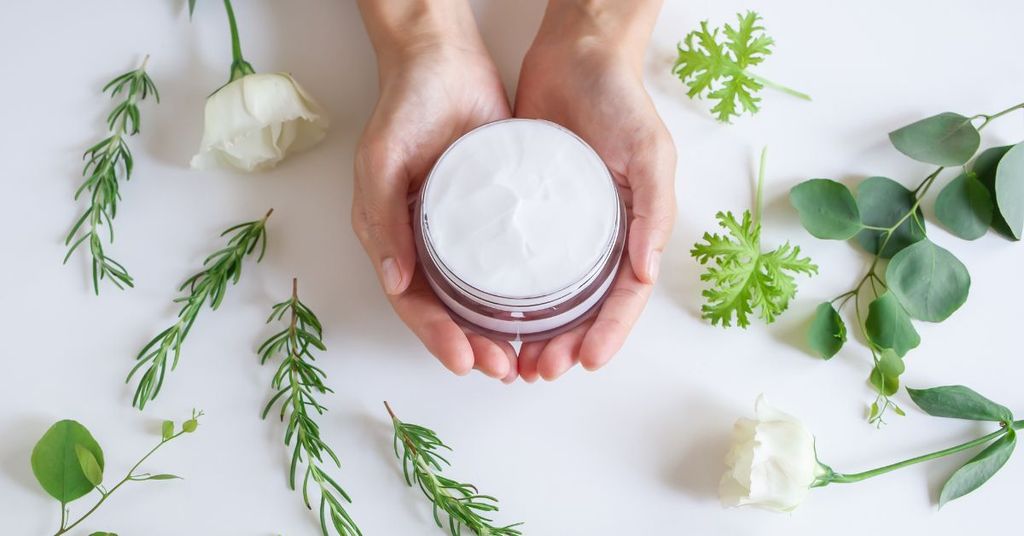 kem dưỡng cho da hỗn hợp thiên dầu