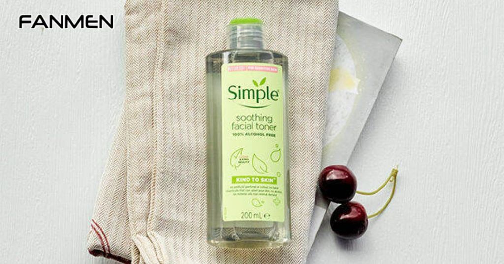 Toner da dầu Simple