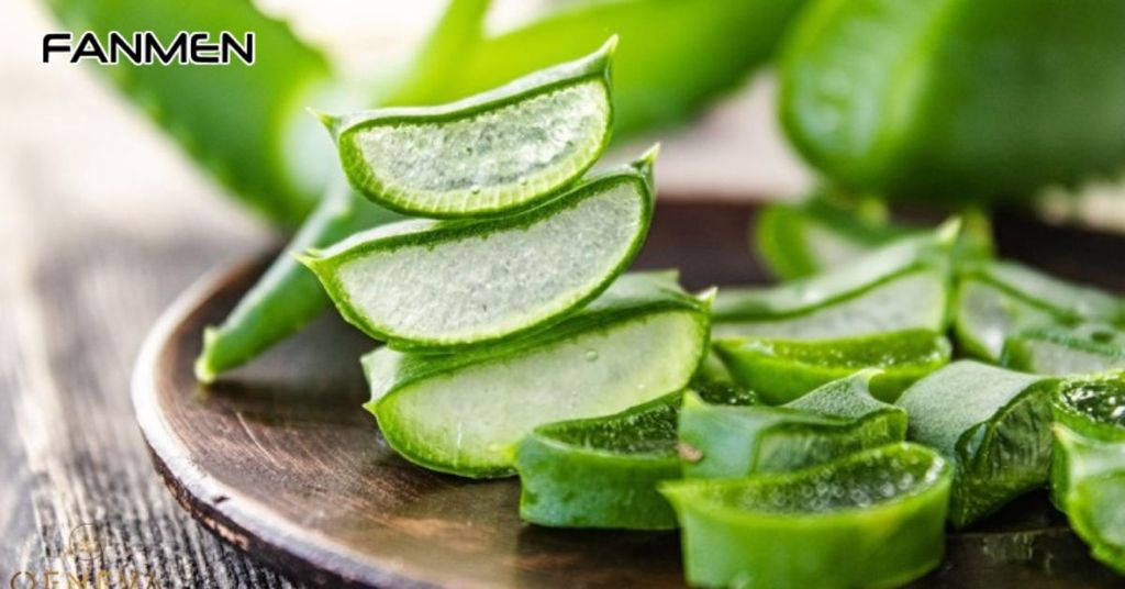 Trị mụn cám ở mũi với nha đam